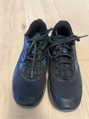 Saucony Black and Navy Women's Trail Running Shoes